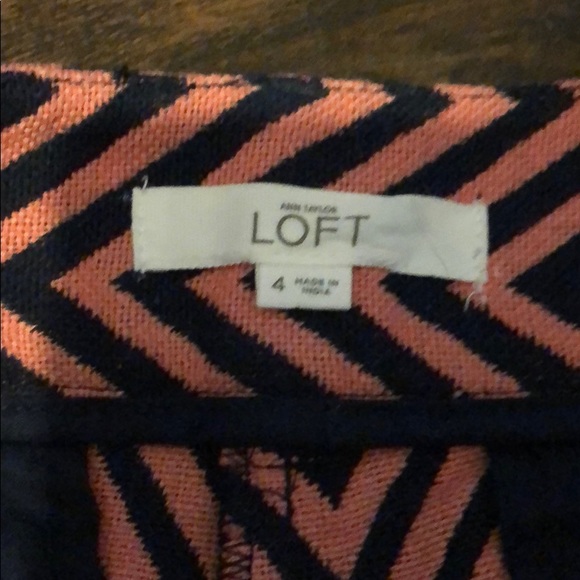 Ann Taylor Loft Riviera Short size 4 EUC - Picture 5 of 7